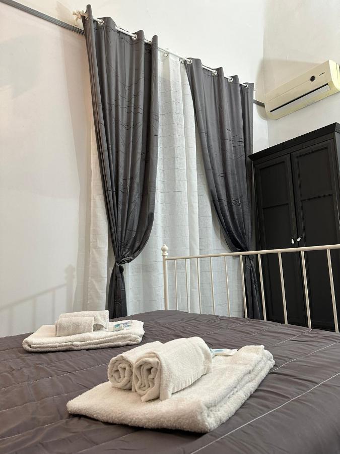 Etna Rooms 卡塔尼亚 外观 照片