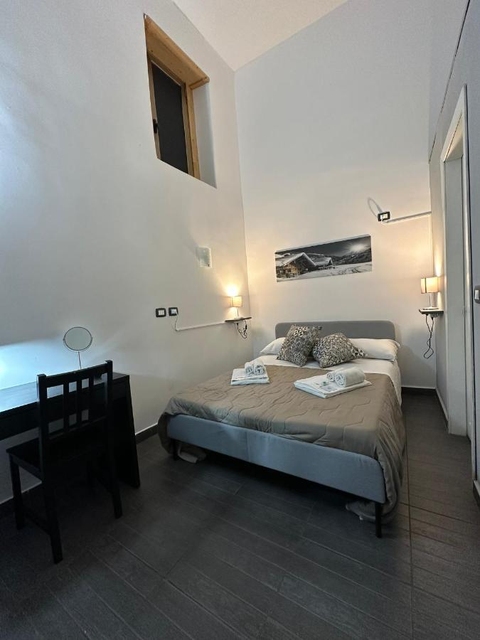 Etna Rooms 卡塔尼亚 外观 照片